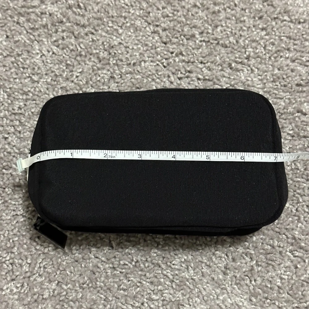 Bobbi Brown Make Up Bag